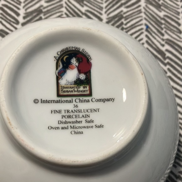 Vintage set of 3 A Christmas Story cereal/ice cream bowls - Picture 3 of 7